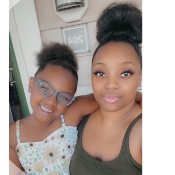 Hey beautiful 💙Welcome to my Boutique! 💙 - Picture 4 of 16